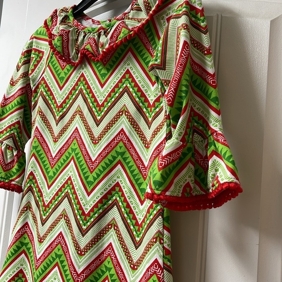 Christmas/Holiday Red & Green Dress - Picture 10 of 10